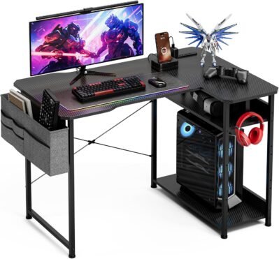 Acrolix Gaming Desk、L字型/右側の交換、収納バッグが含まれている、コンセントが含まれている、炭素卓上、深さ27.6インチ（70 cm）、幅39.4インチ（100 cm）、棚の高さ調整可能、コンピューター