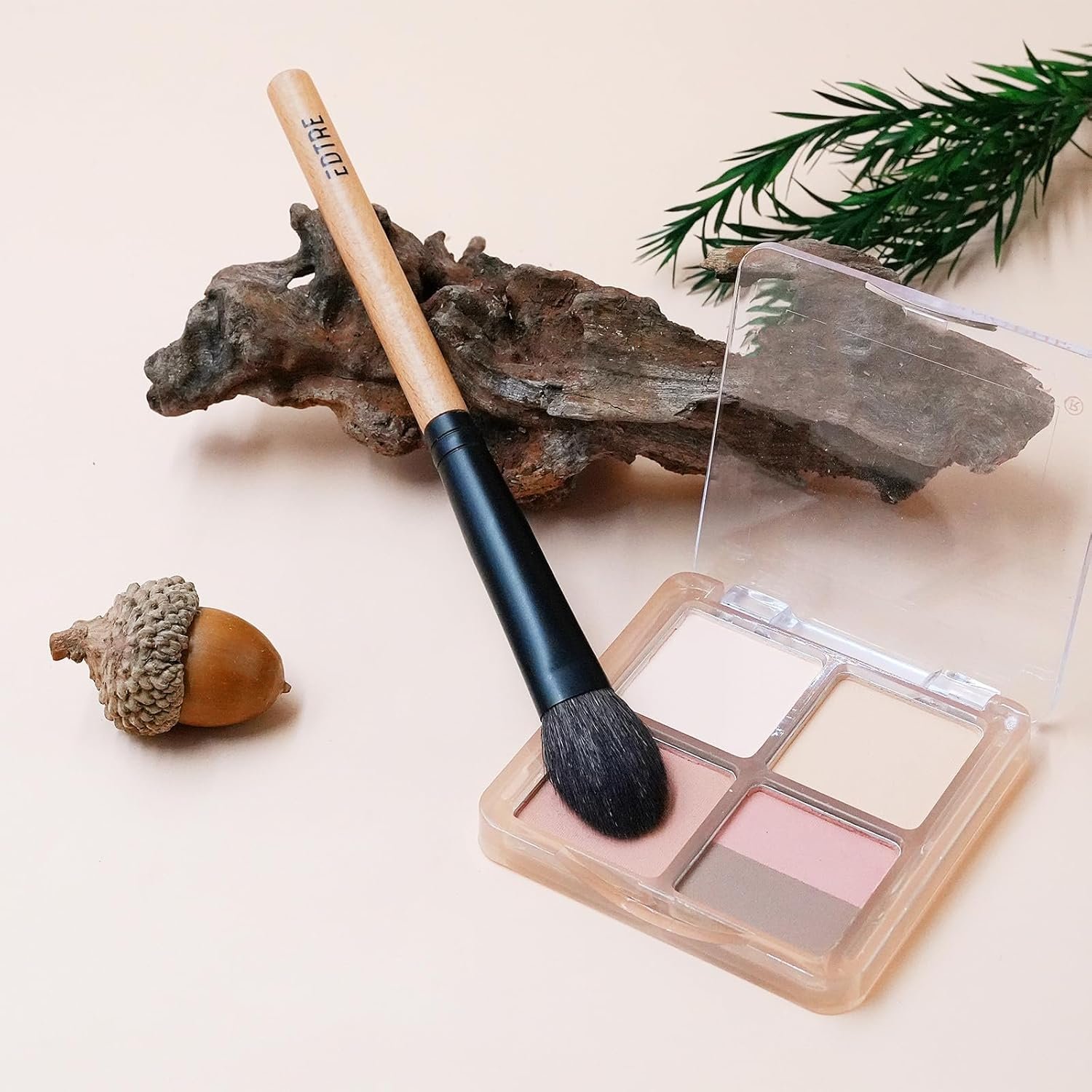 EDTRE 厳選獣毛 山羊毛 多機能メイクブラシ チーク アイシャドウ アイメイクブラシ ハイライトブラシ 極細柔らか毛 メイクブラシ (多機能配合) - 이미지 7